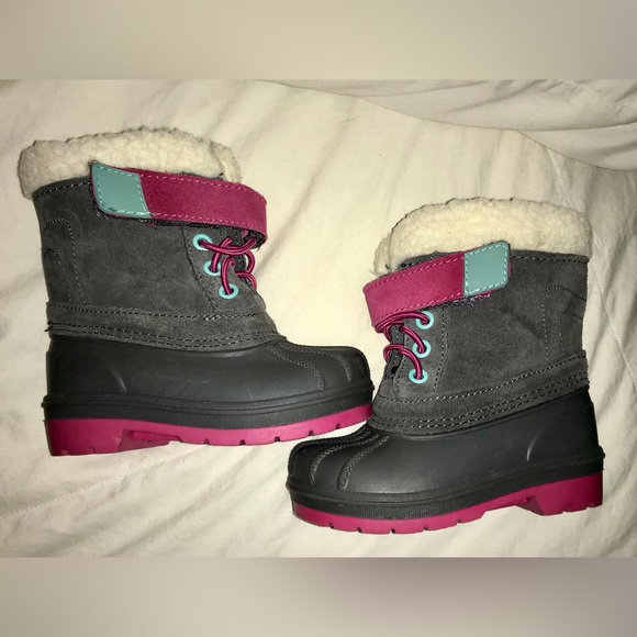 Baby Girl Fall/Winter Boot Bundle(3PAIR sizes 5/6)Combat/Riding/Snow/Rain/Patent - Picture 13 of 15